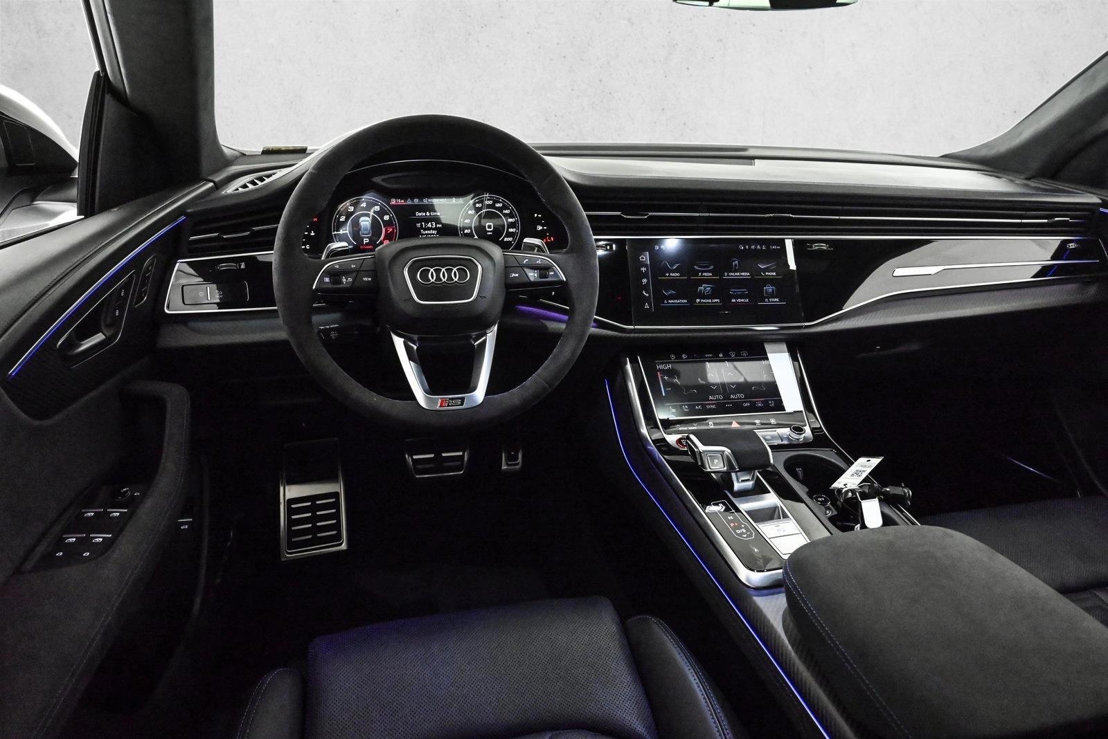 Thumbnail: 2026 Audi RS Q8 - 3