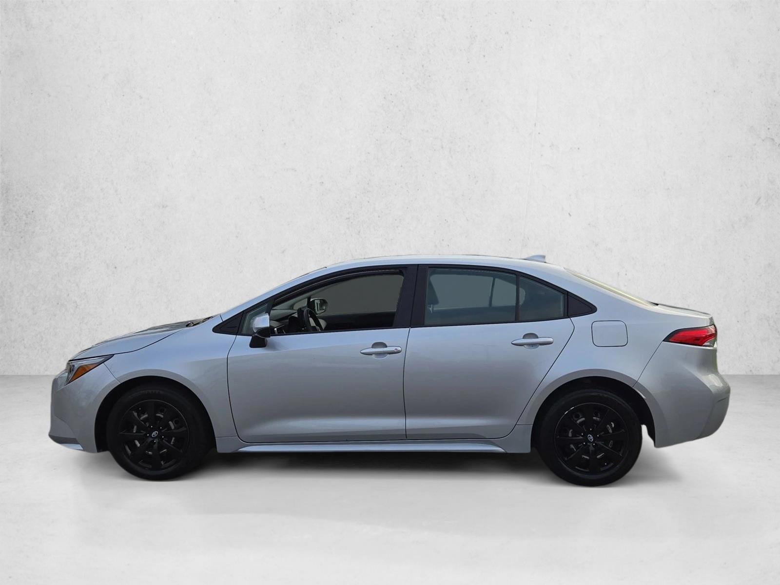 Thumbnail: 2025 Toyota Corolla - 2