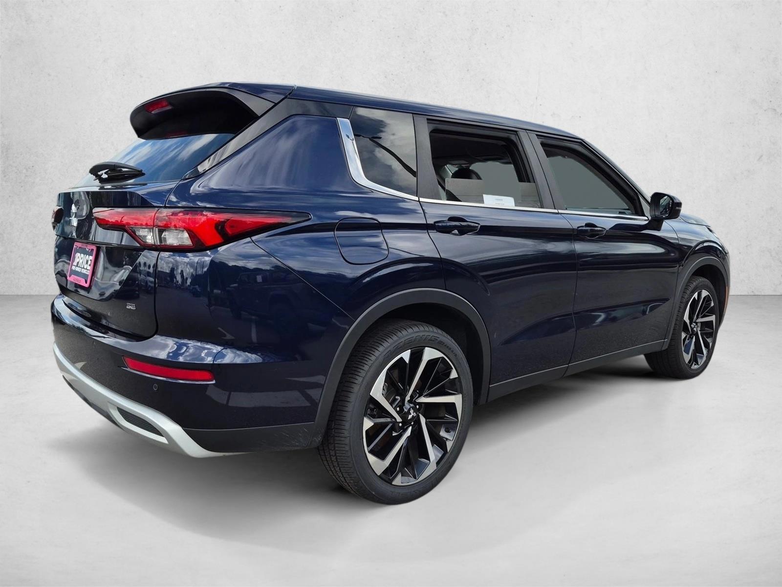 2024 Mitsubishi Outlander 5