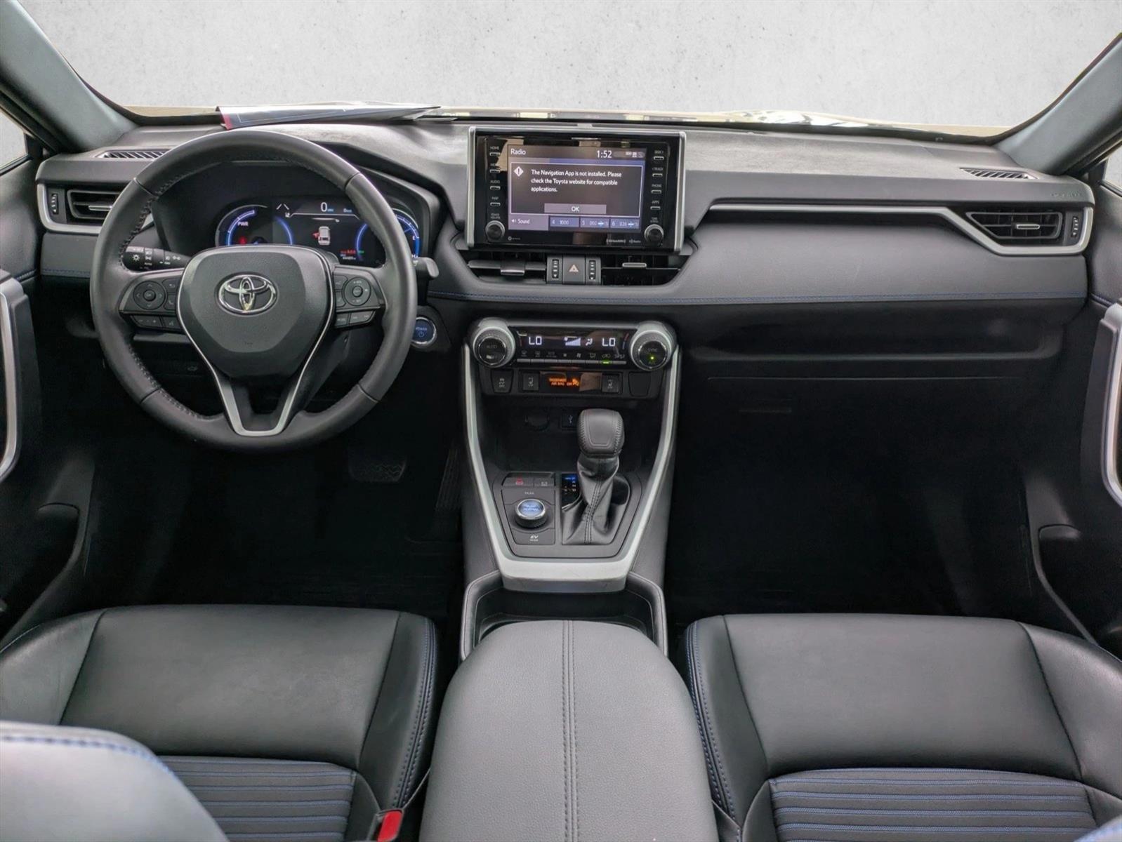 Thumbnail: 2021 Toyota RAV4 - 3