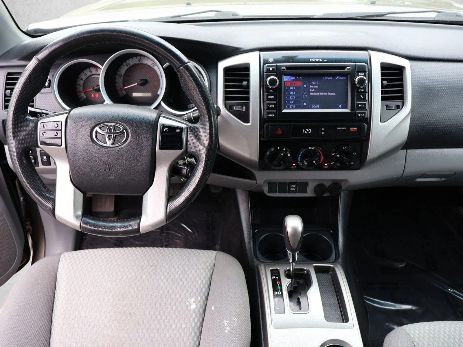 Thumbnail: 2013 Toyota Tacoma - 3