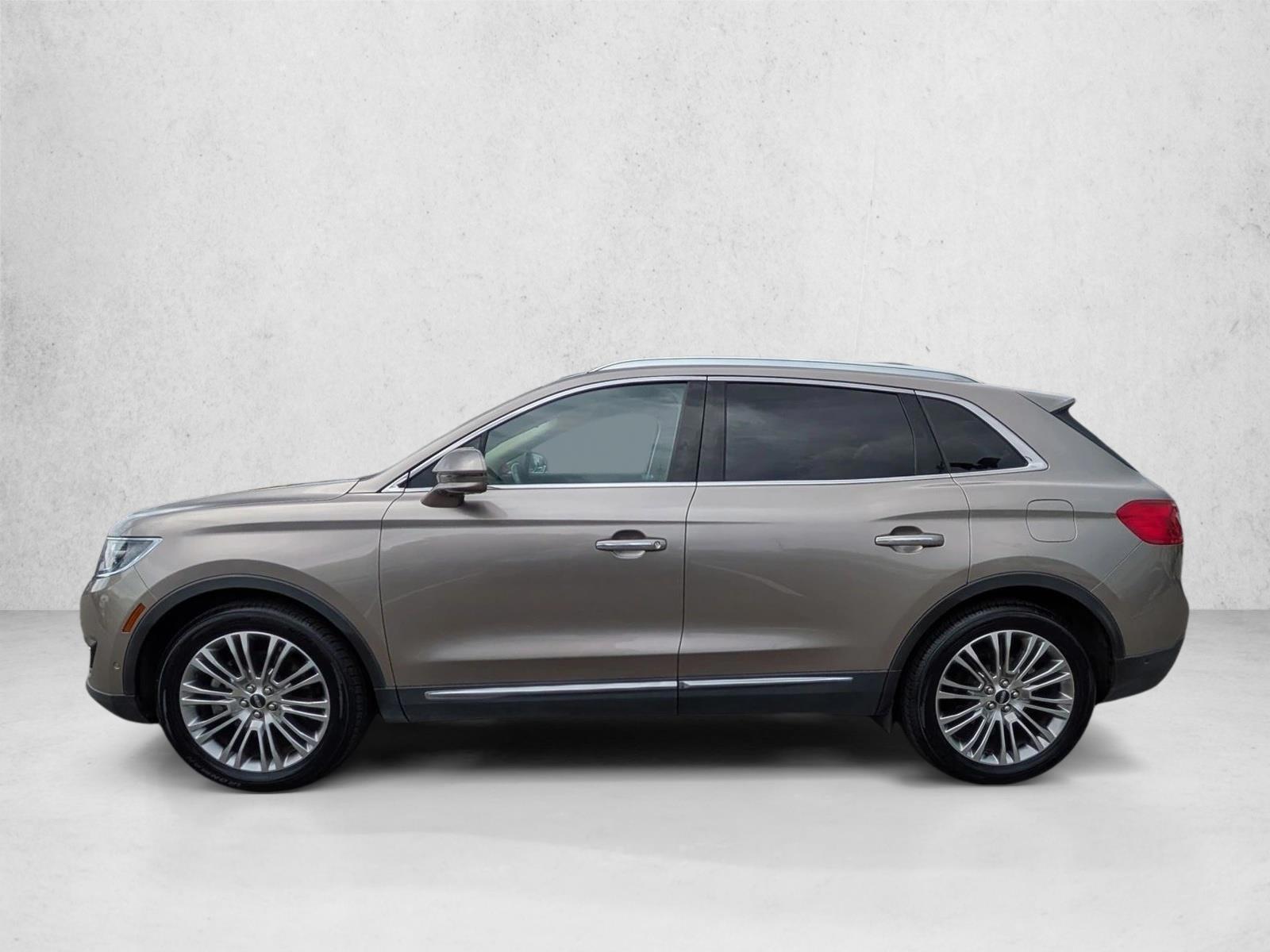 Thumbnail: 2018 Lincoln MKX - 2