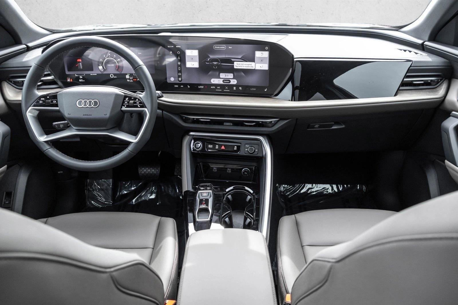 Thumbnail: 2026 Audi Q5 - 4