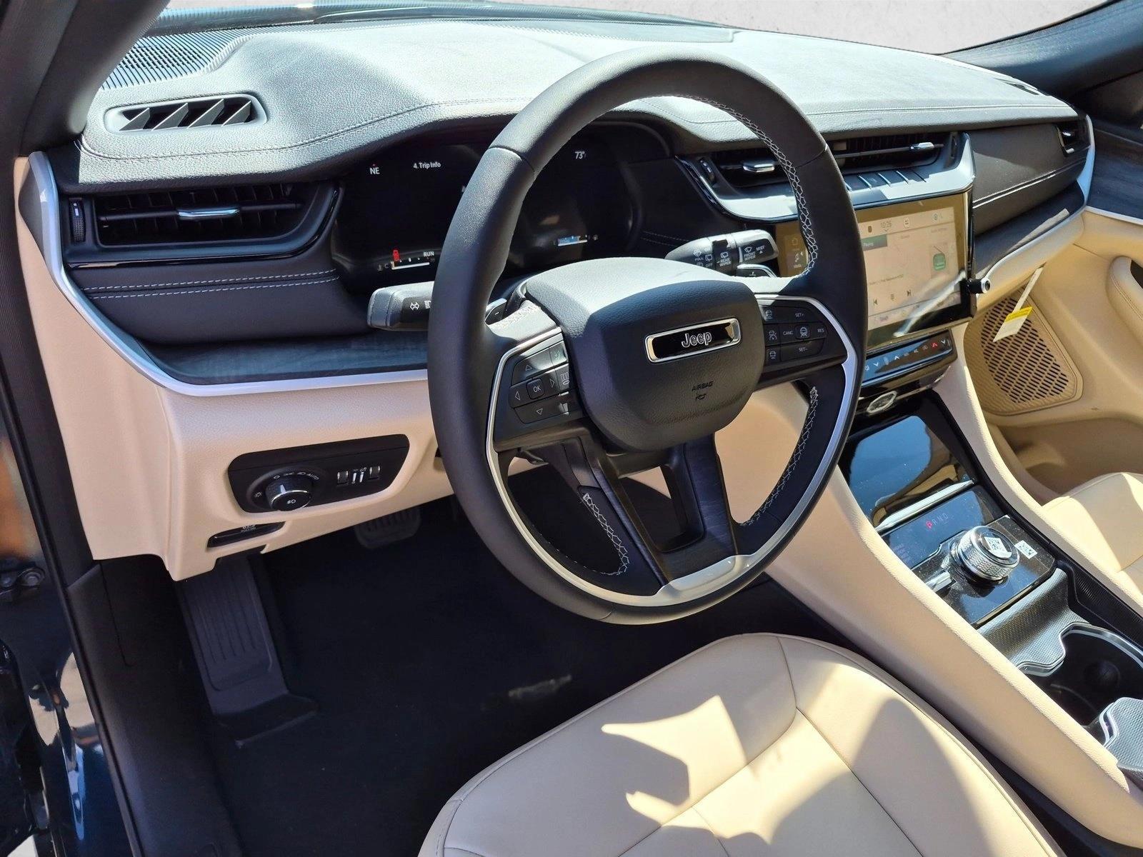 Thumbnail: 2026 Jeep Grand Cherokee L - 3