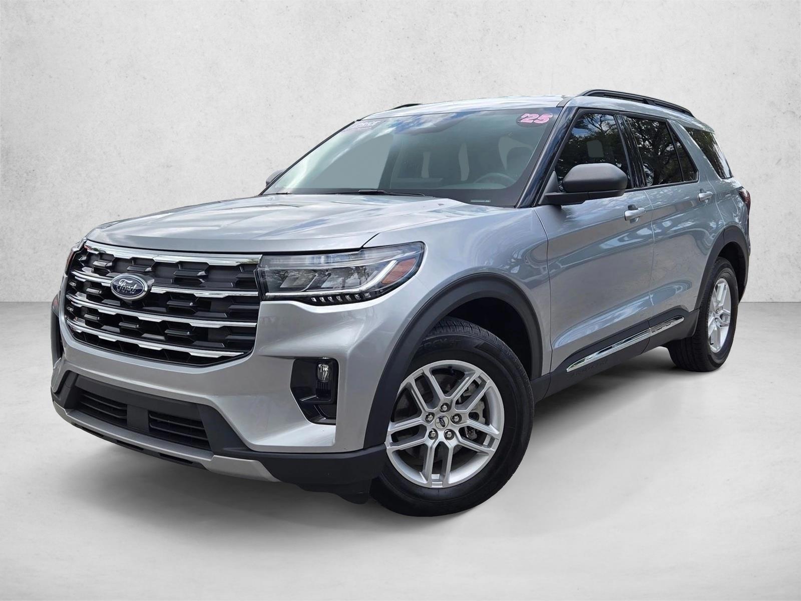 Thumbnail: 2025 Ford Explorer - 1