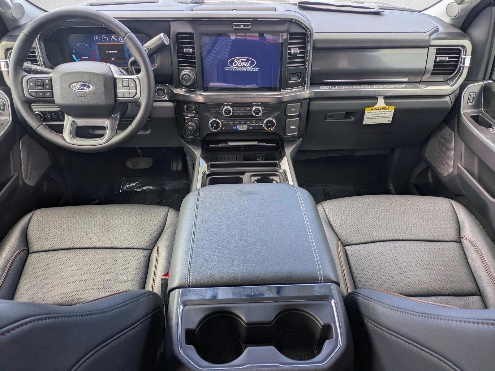 Thumbnail: 2025 Ford Econoline - 3