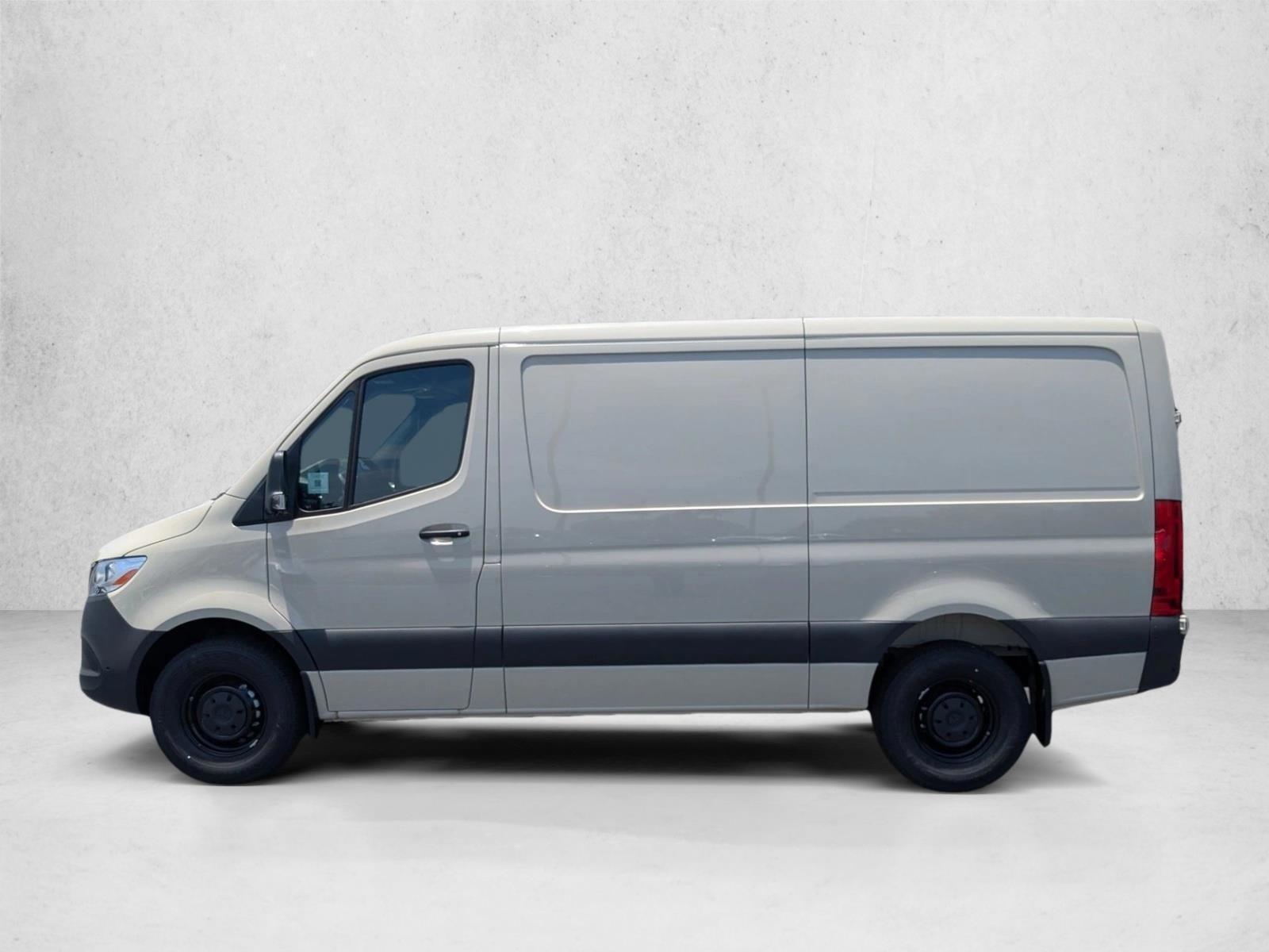 Thumbnail: 2026 Mercedes-Benz Sprinter - 2
