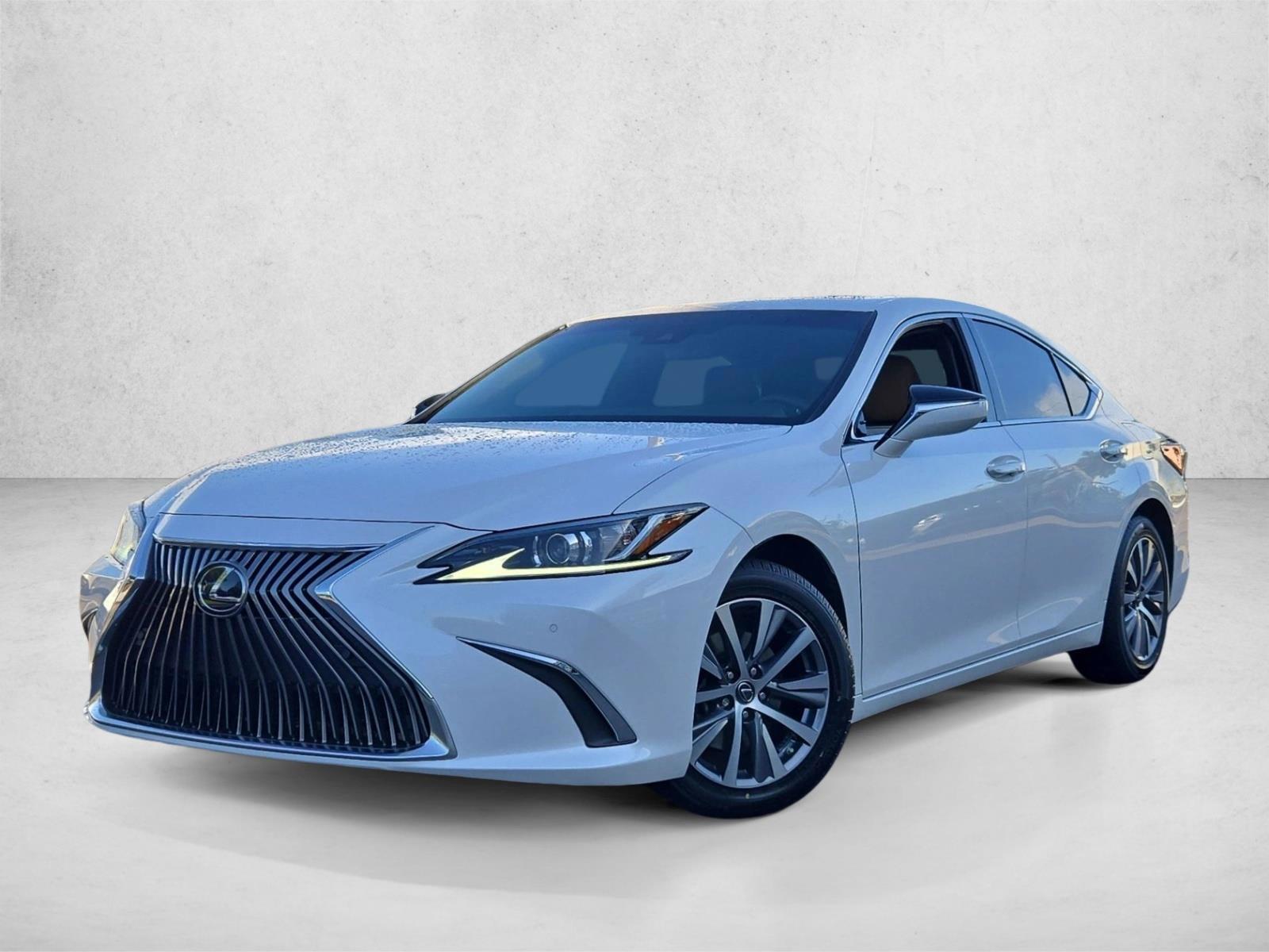 2021 Lexus ES