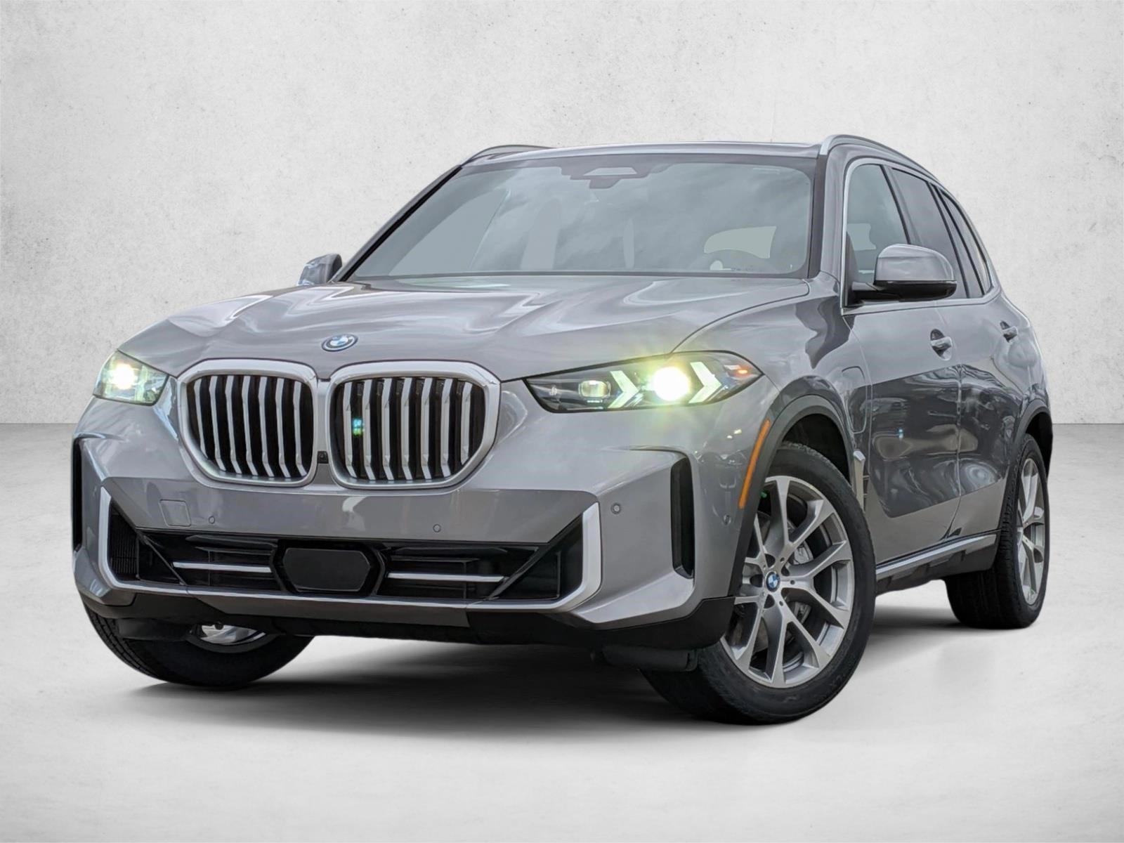 Thumbnail: 2026 BMW X5 - 1
