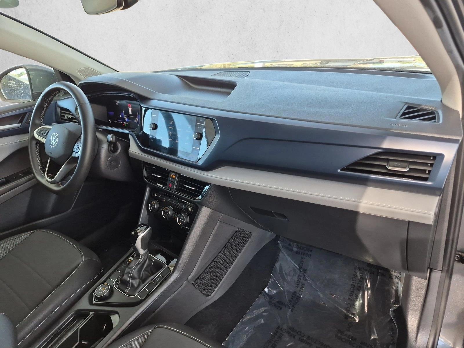 2024 Volkswagen Taos SE - Photo 21
