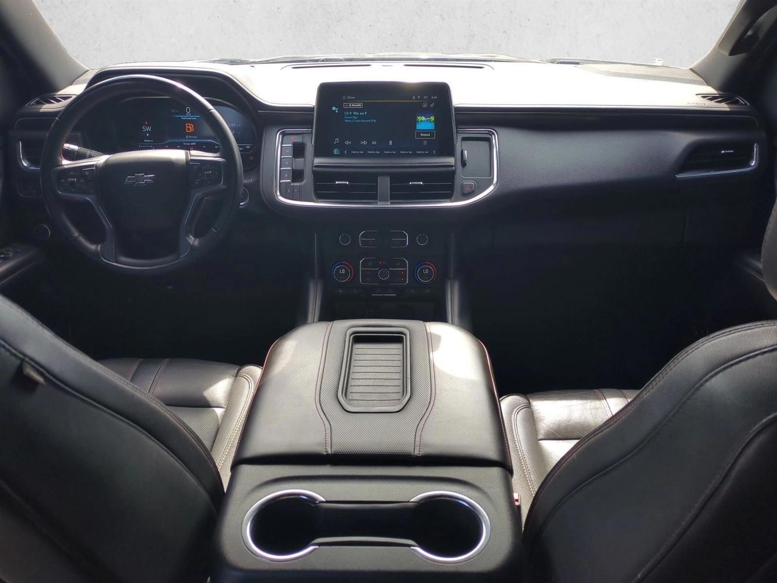 Thumbnail: 2023 Chevrolet Suburban - 3