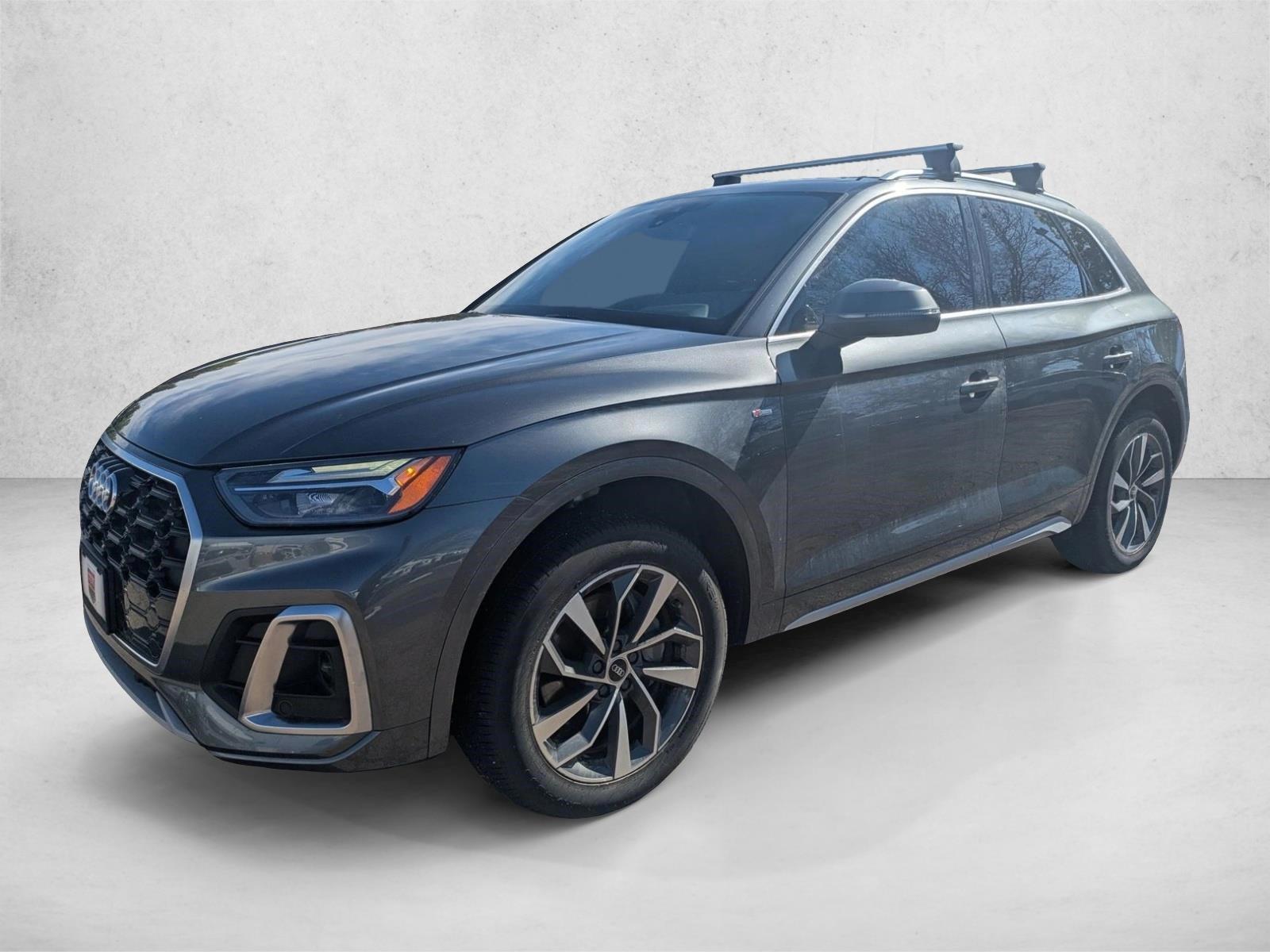Thumbnail: 2022 Audi Q5 - 1