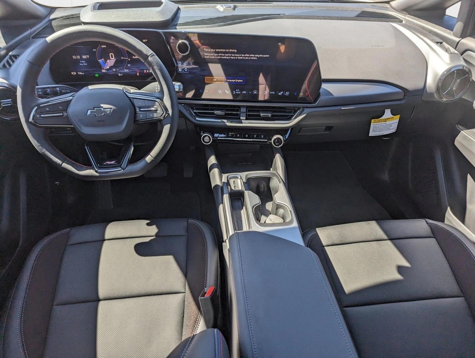 Thumbnail: 2025 Chevrolet Equinox - 3