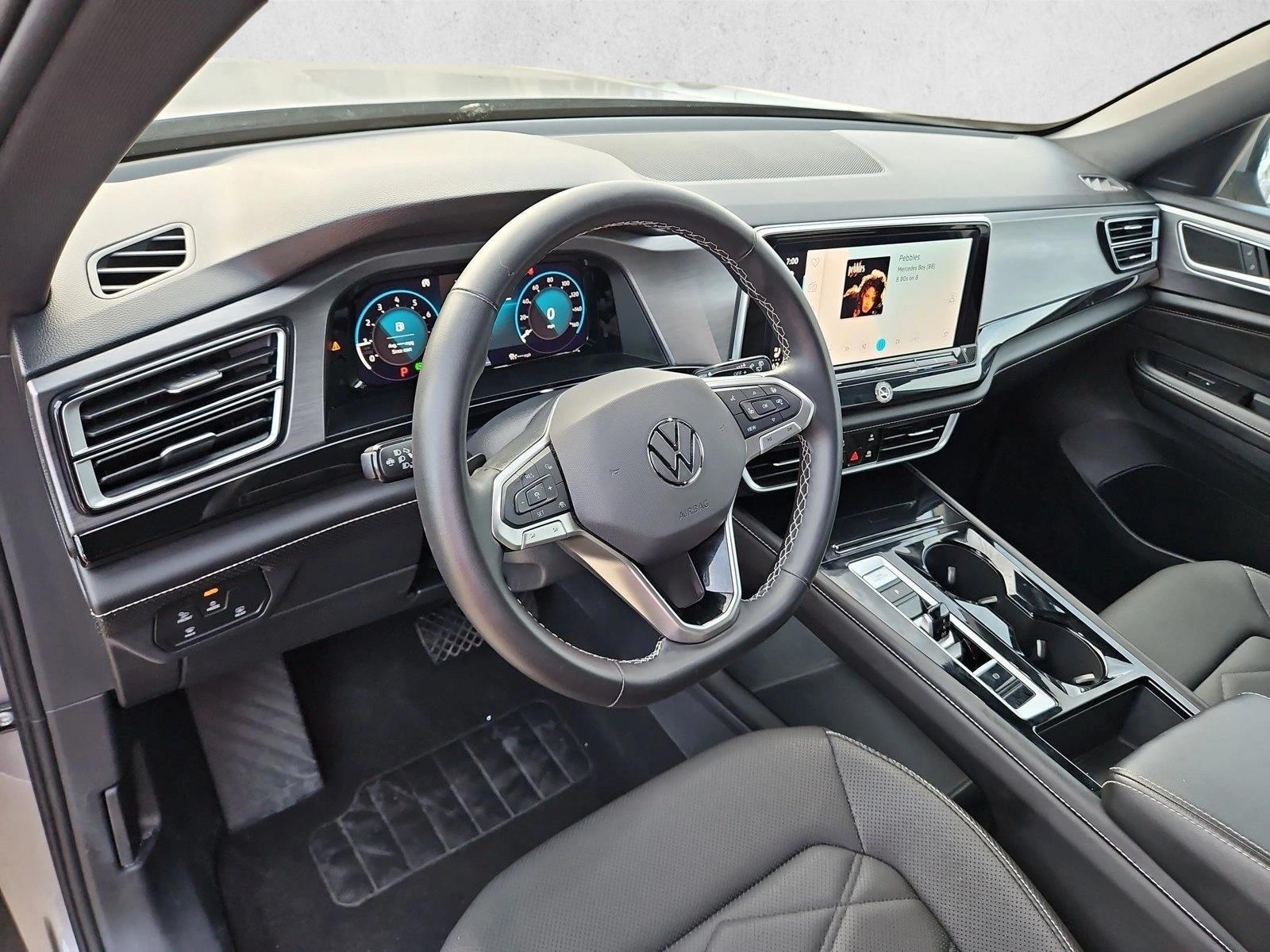 Thumbnail: 2025 Volkswagen Atlas - 3