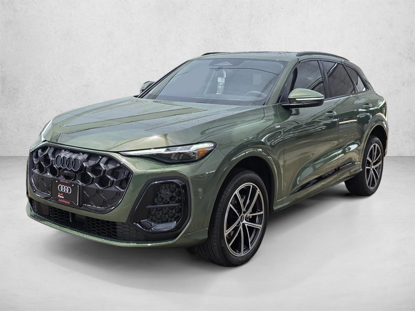 Thumbnail: 2026 Audi Q5 - 1