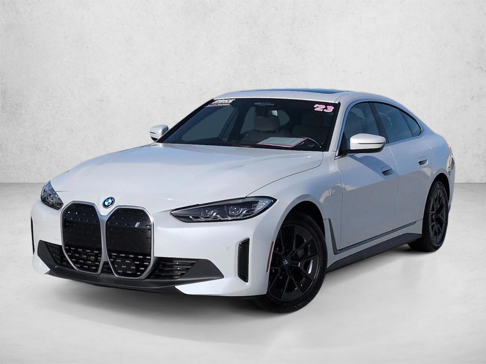 Thumbnail: 2023 BMW i4 - 1