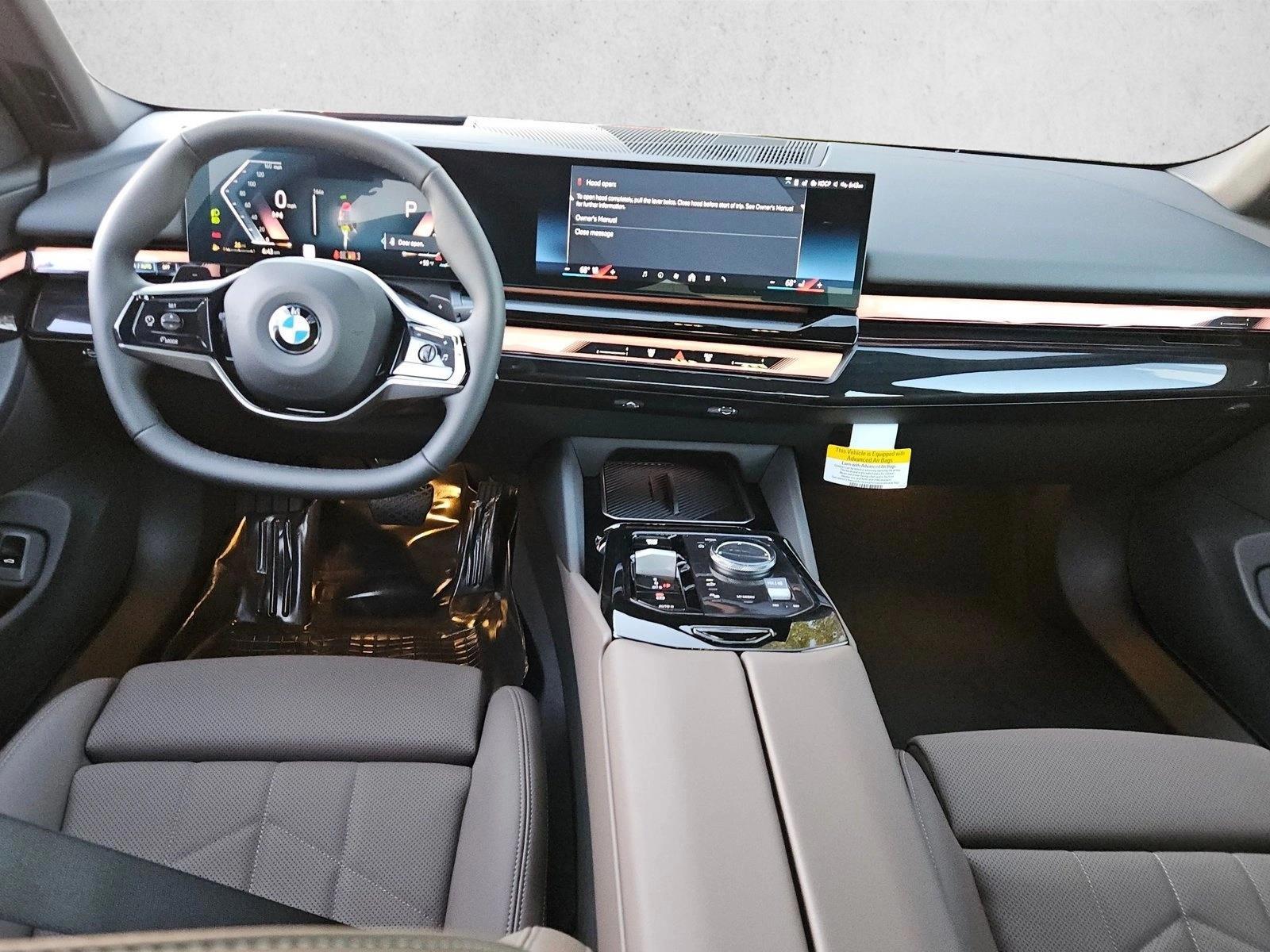 Thumbnail: 2027 BMW 5 Series - 4