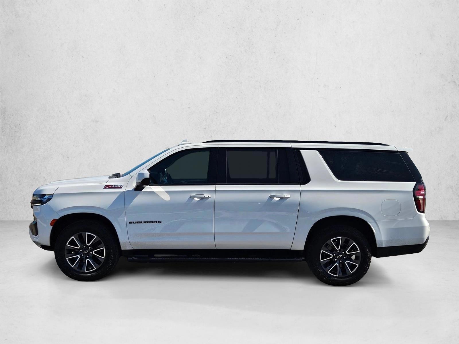 2023 Chevrolet Suburban Z71 - Photo 9