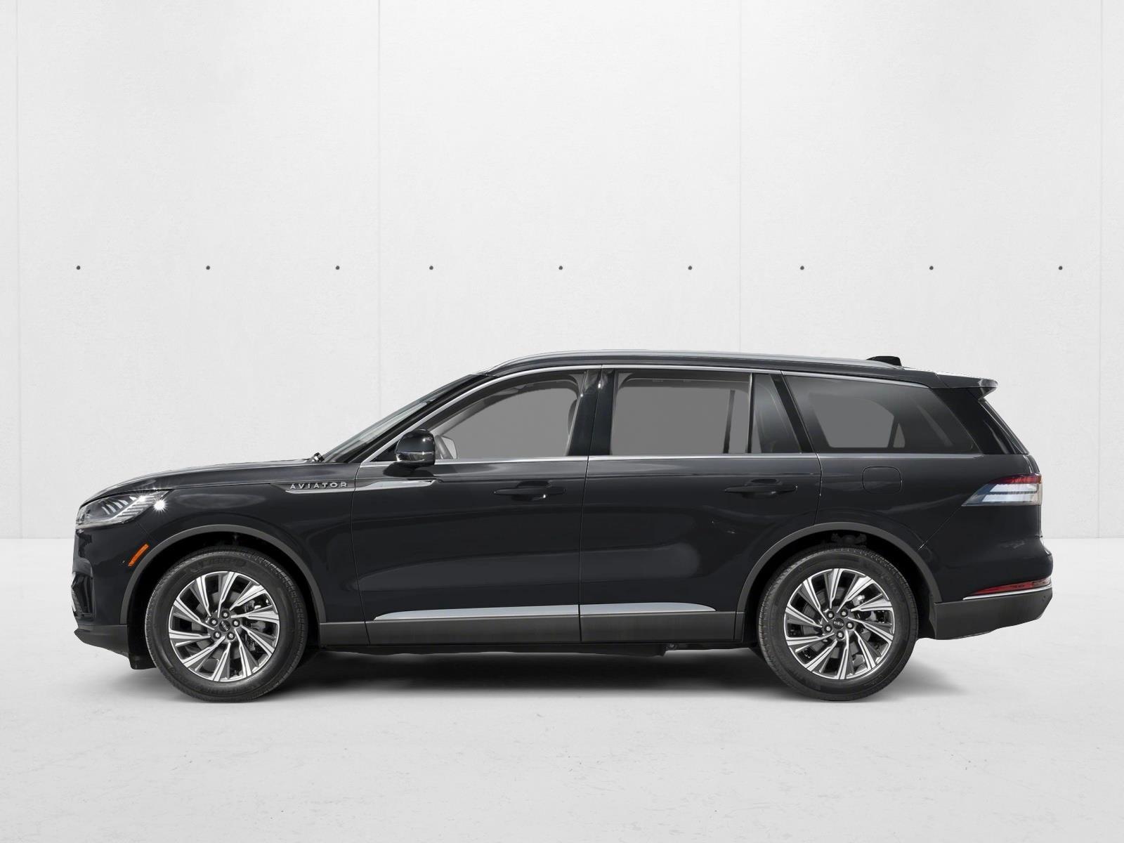 Thumbnail: 2026 Lincoln Aviator - 2