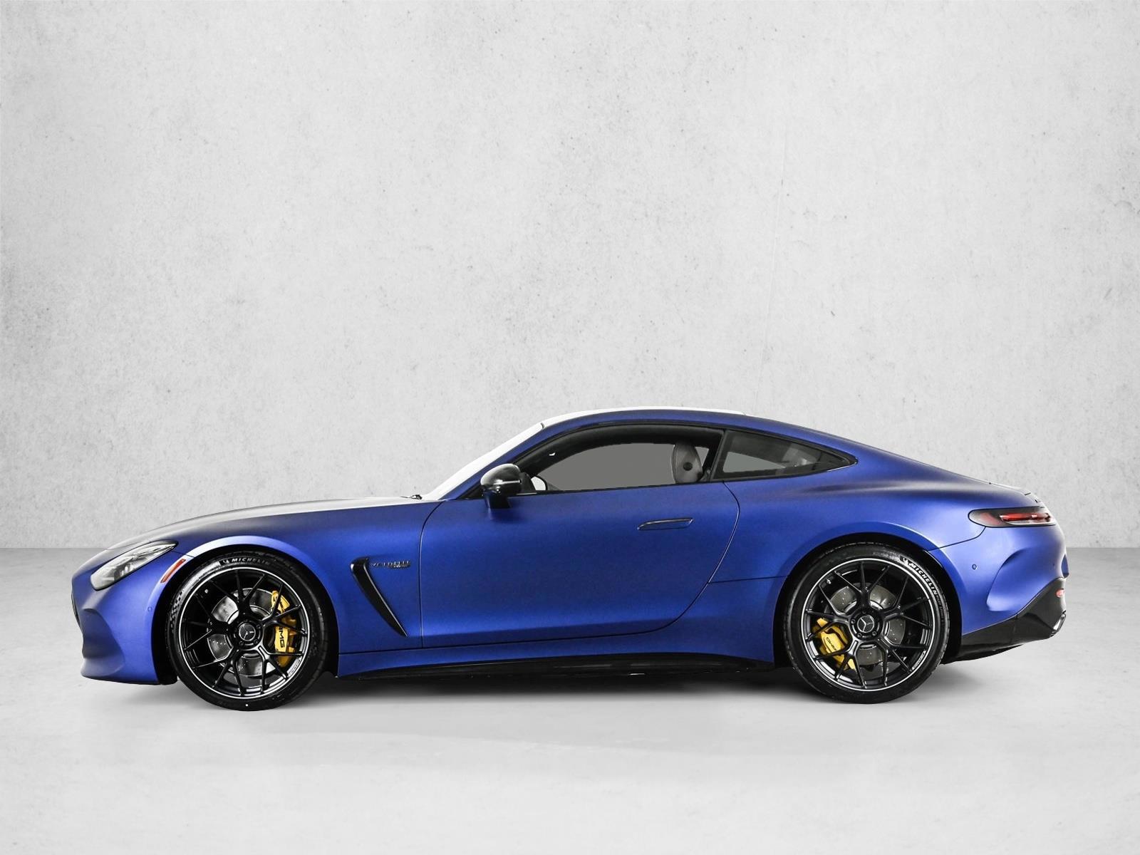Thumbnail: 2026 Mercedes-Benz AMG GT - 2