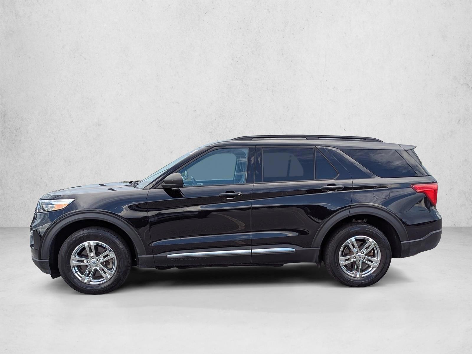 Thumbnail: 2022 Ford Explorer - 2