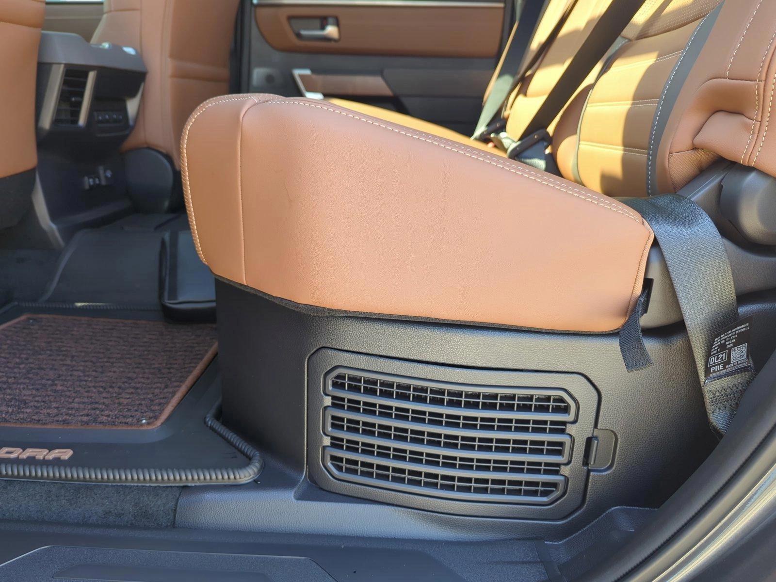 2025 Toyota Tundra 1794 Edition - Photo 15