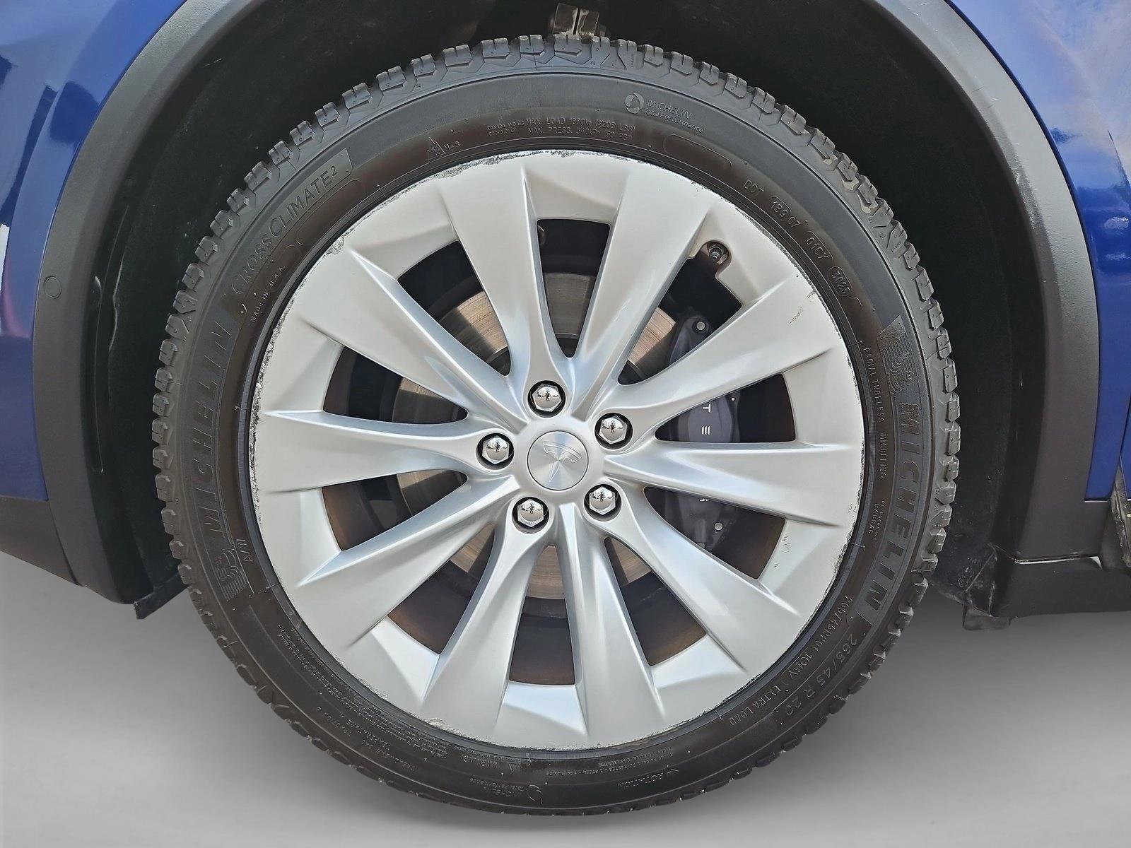 2020 Tesla Model X Long Range - Photo 23