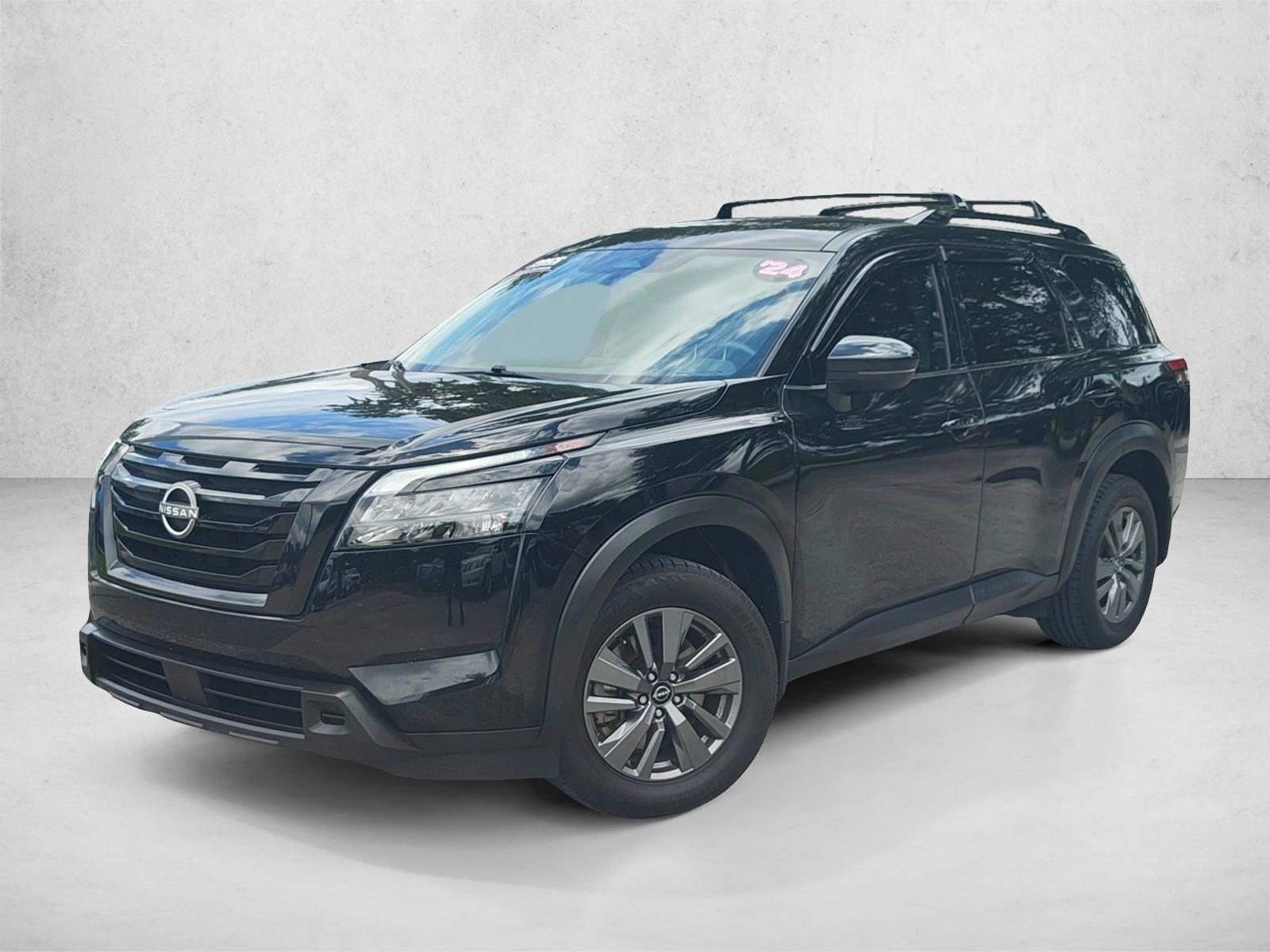 Thumbnail: 2024 Nissan Pathfinder - 1