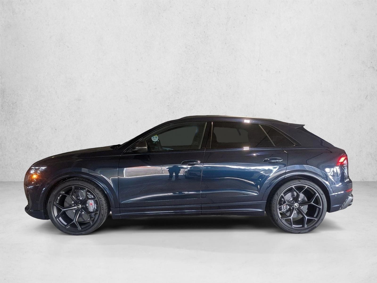 Thumbnail: 2026 Audi RS Q8 - 2