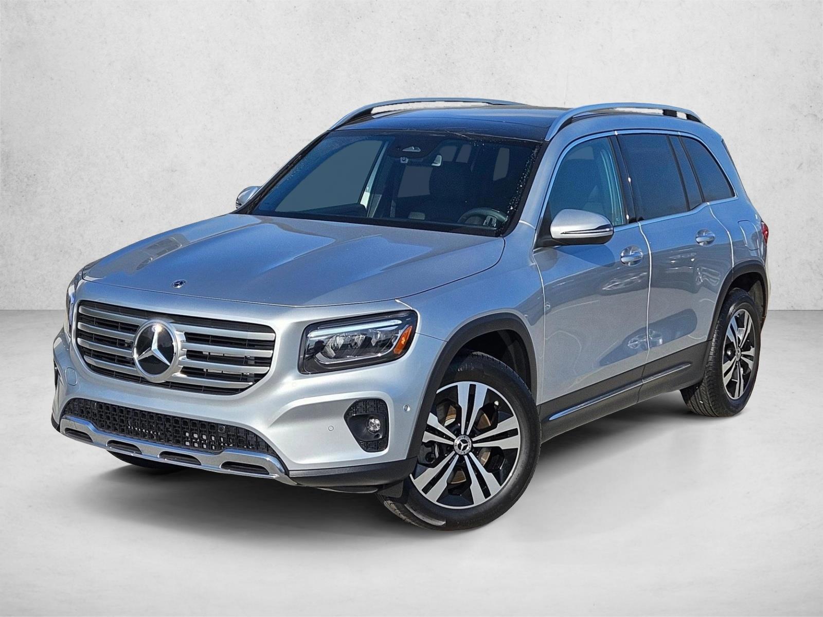 Thumbnail: 2026 Mercedes-Benz GLB - 1