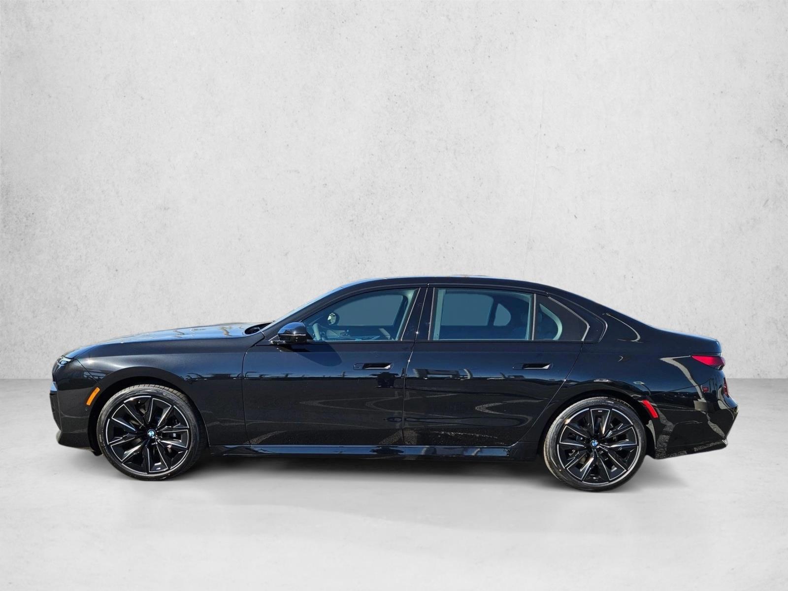 Thumbnail: 2026 BMW 7 Series - 2