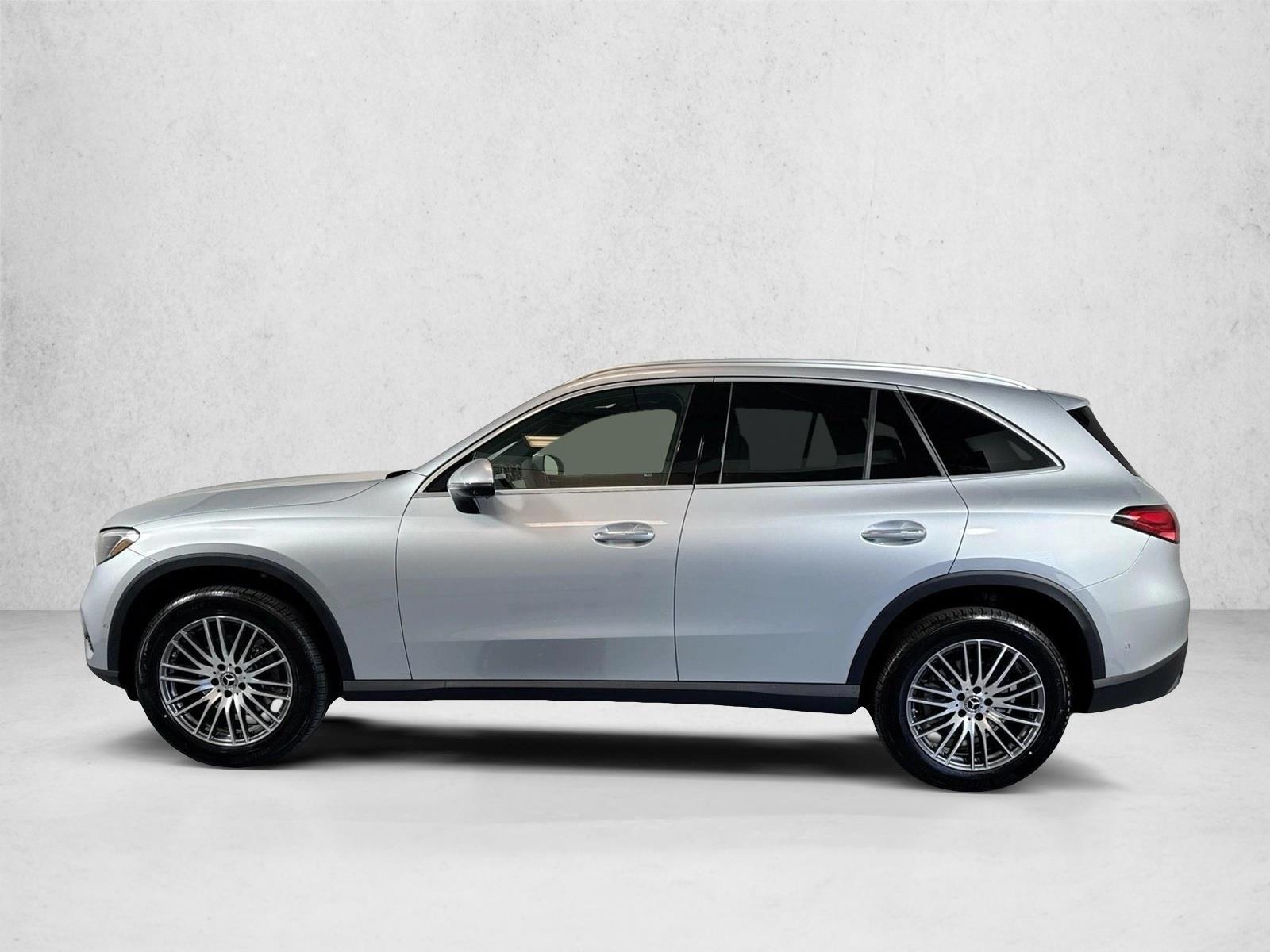 Thumbnail: 2026 Mercedes-Benz GLC - 2