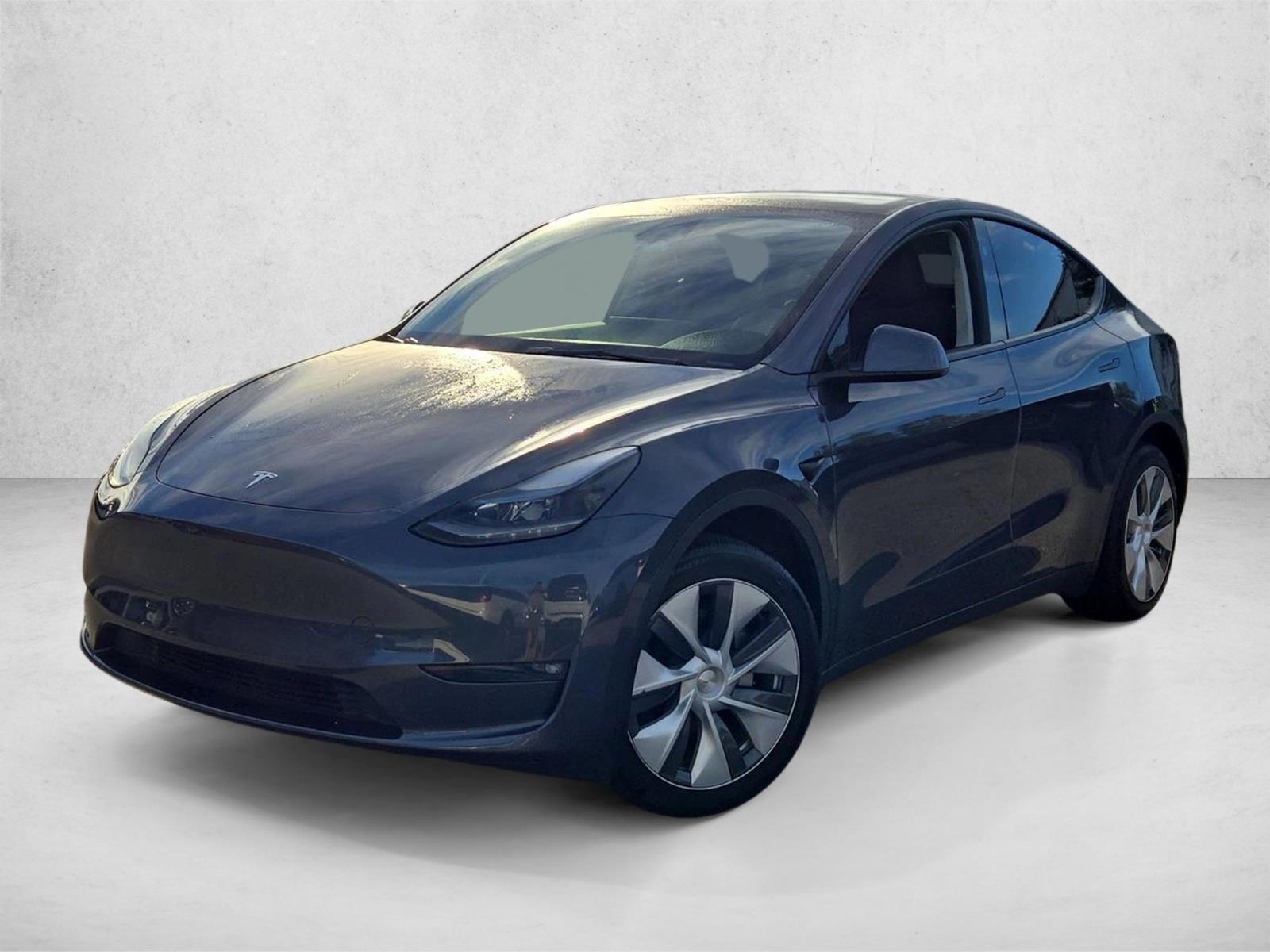 2023 Tesla Model Y Base