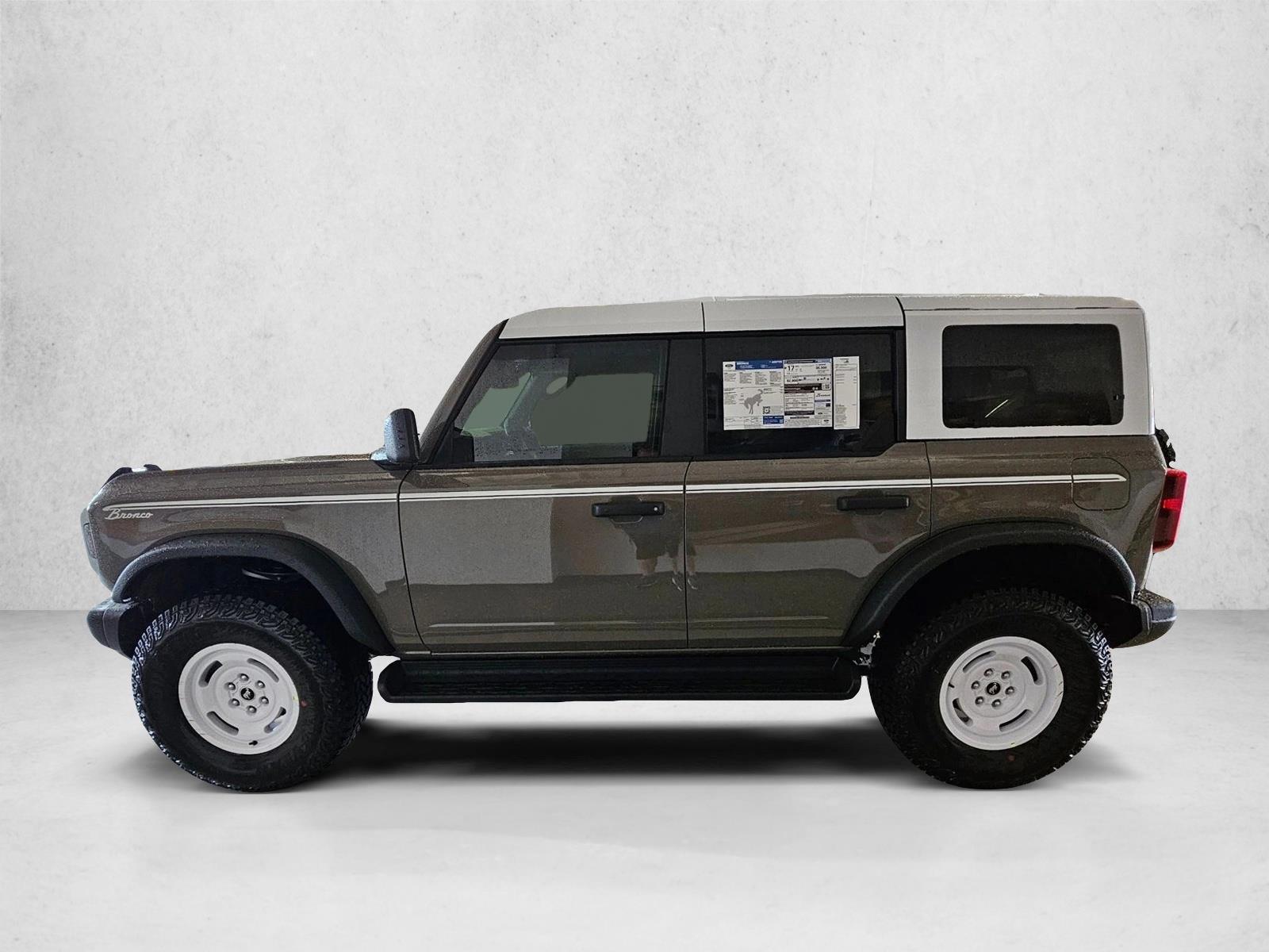 Thumbnail: 2026 Ford Bronco - 2