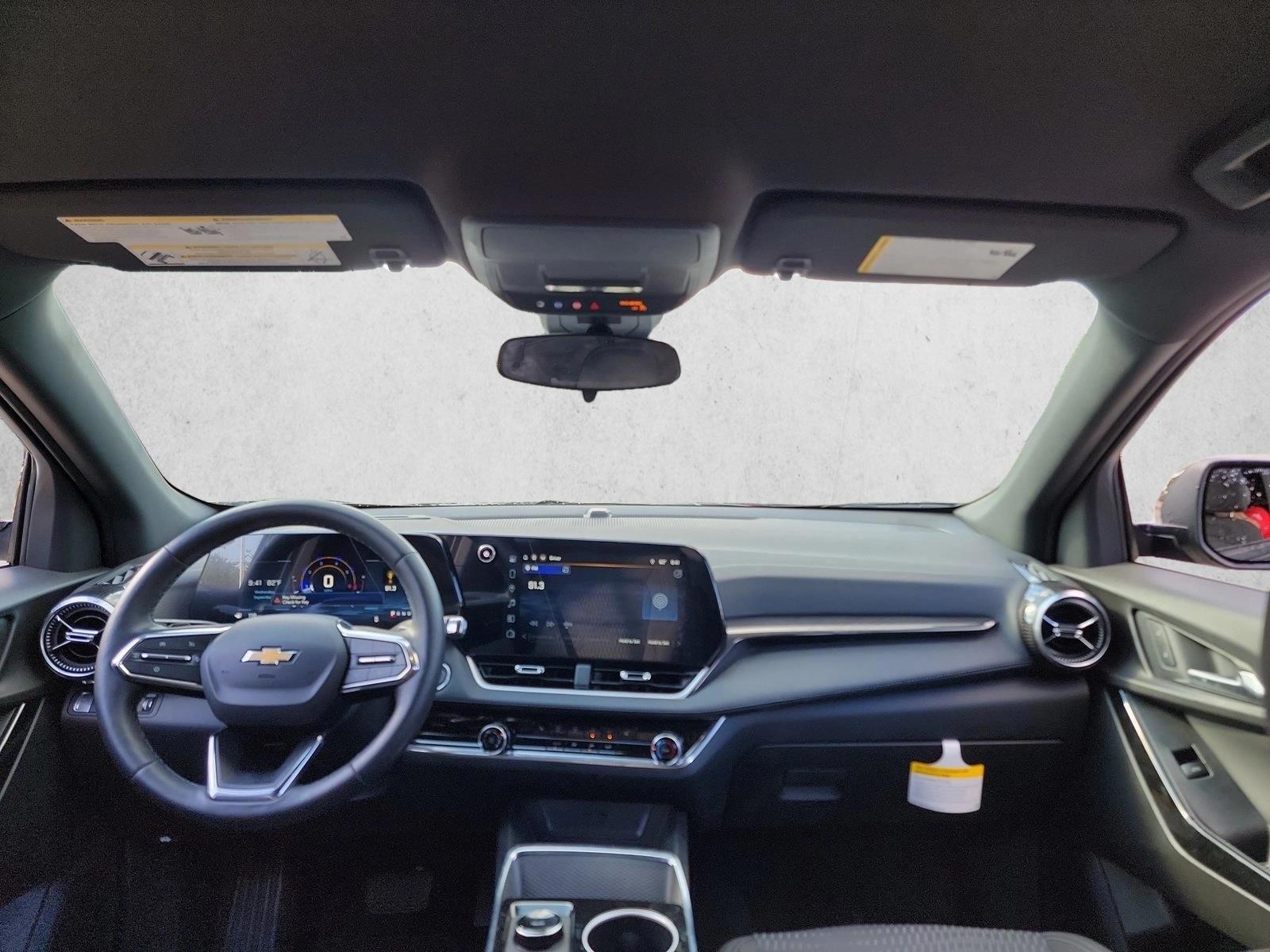 Thumbnail: 2026 Chevrolet Equinox - 3