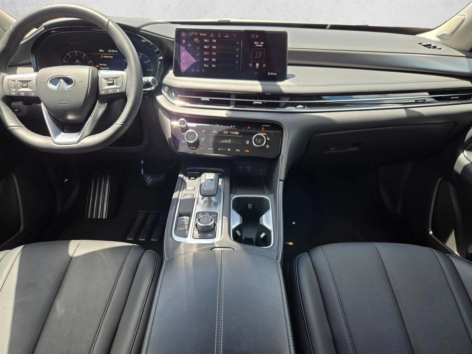 Thumbnail: 2026 INFINITI QX60 - 4