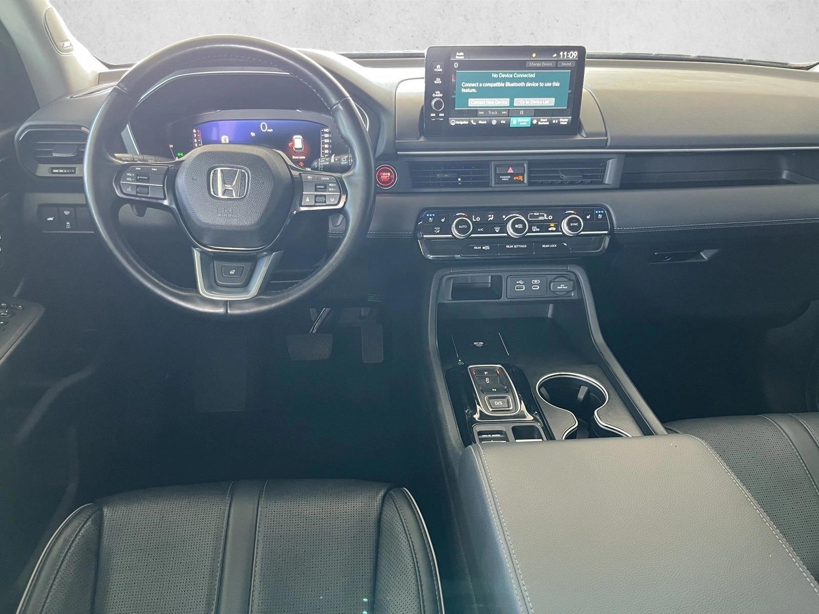Thumbnail: 2023 Honda Pilot - 3