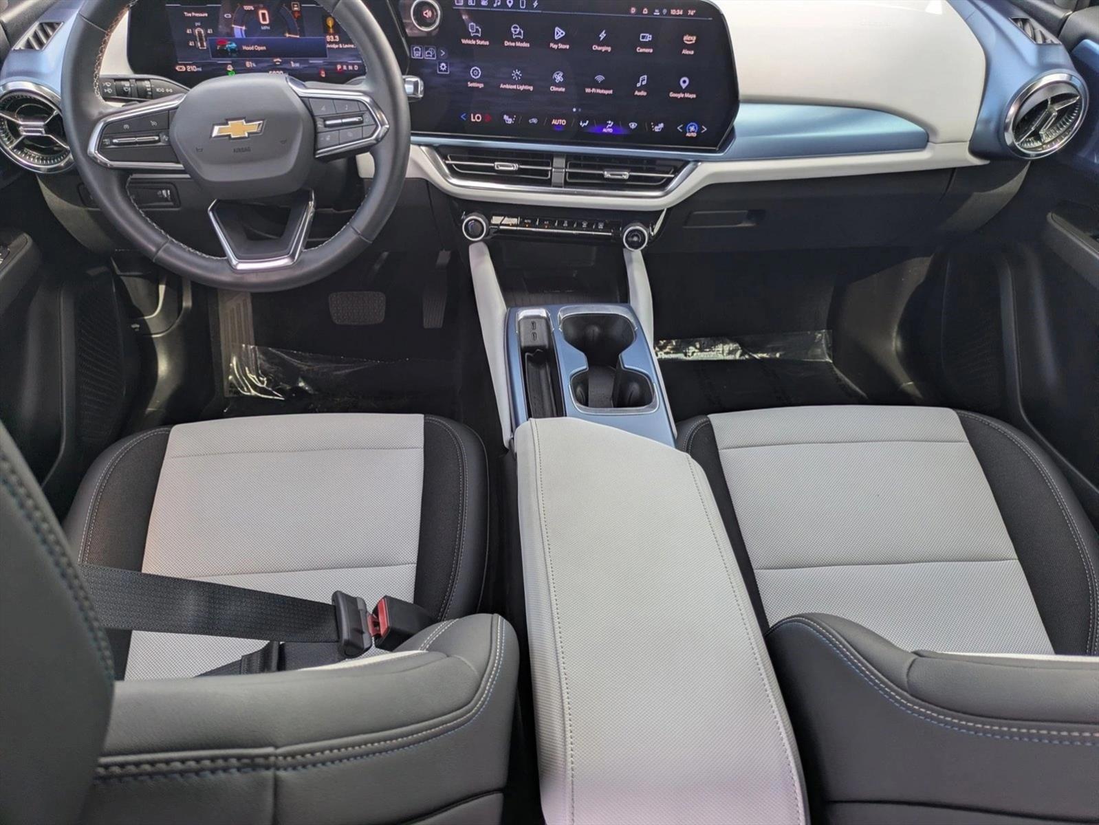 Thumbnail: 2025 Chevrolet Equinox - 4