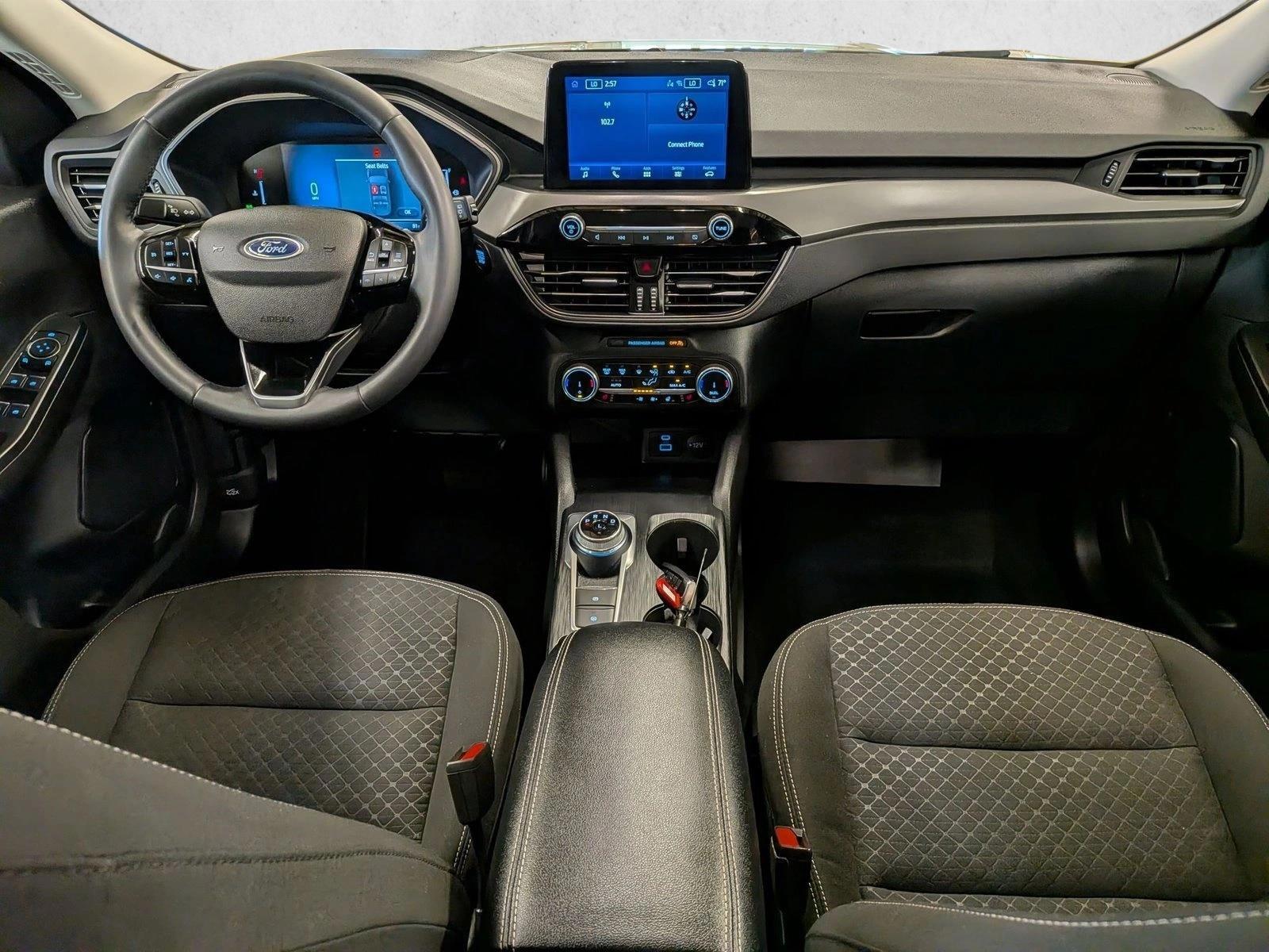 Thumbnail: 2023 Ford Escape - 4