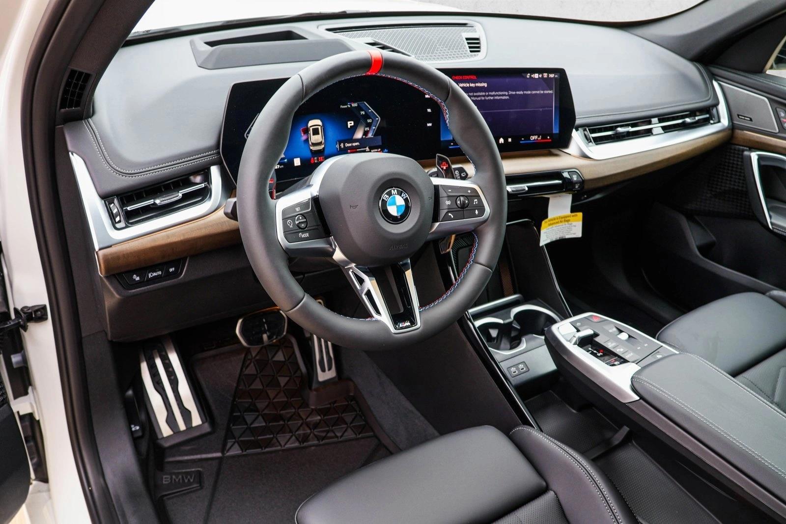 Thumbnail: 2026 BMW X1 - 3