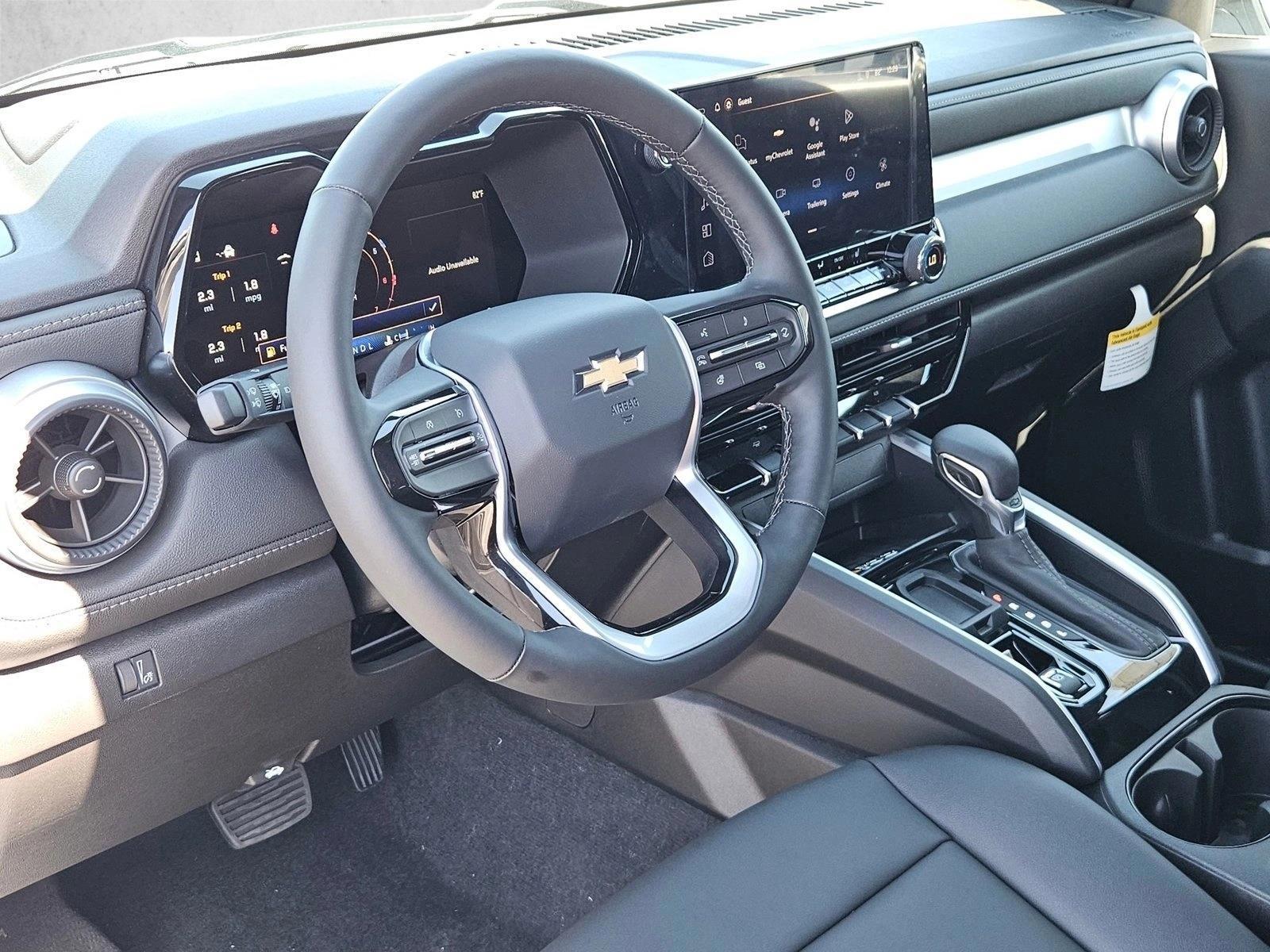 Thumbnail: 2026 Chevrolet Colorado - 3