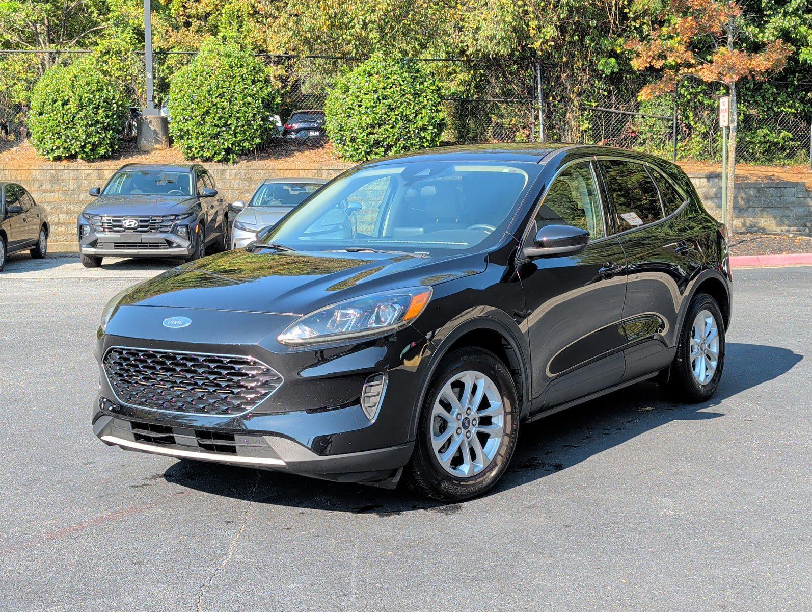 2020 Ford Escape SE