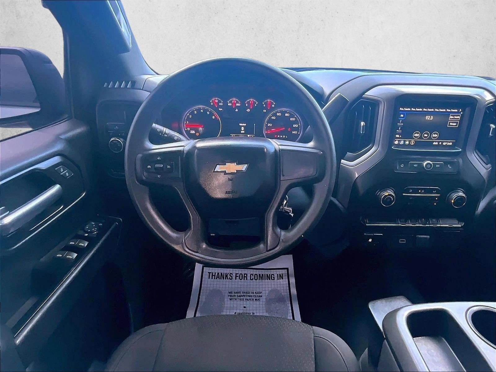 Thumbnail: 2019 Chevrolet Silverado 1500 - 3