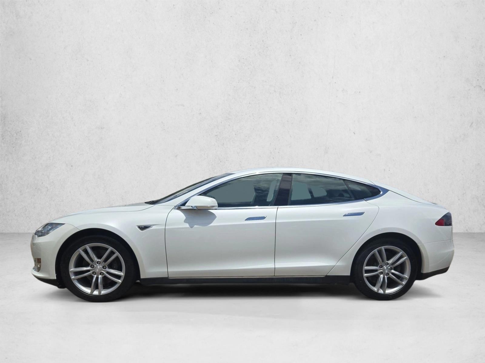Thumbnail: 2014 Tesla Model S - 2