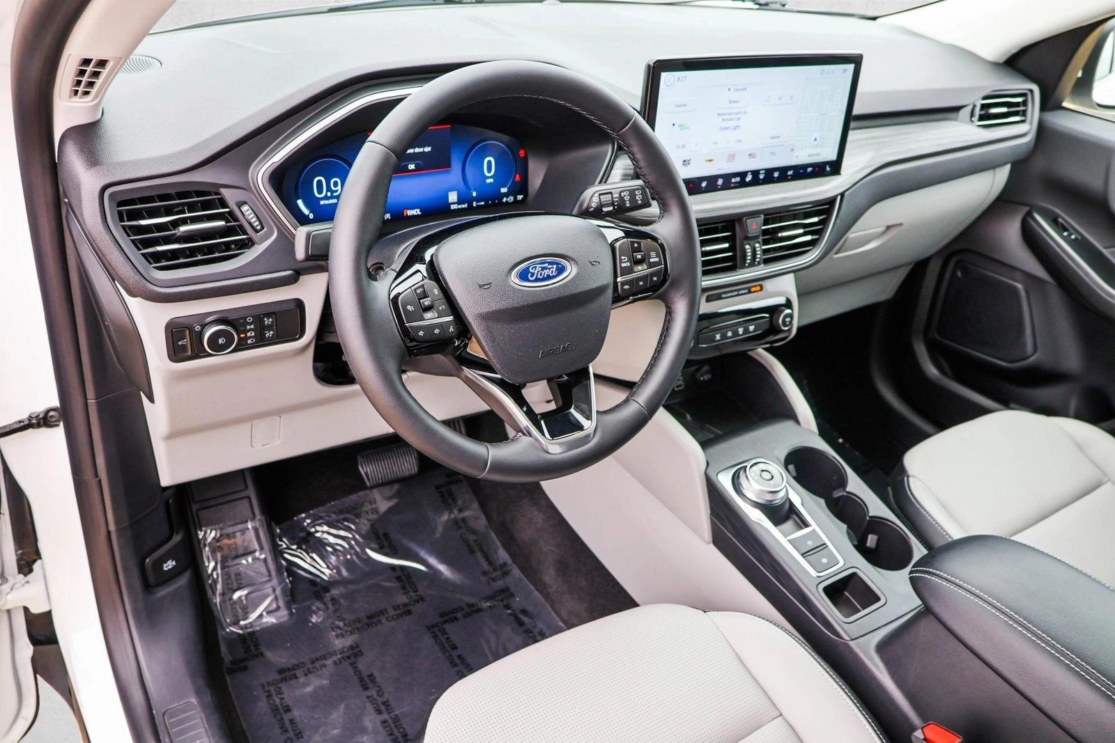 Thumbnail: 2025 Ford Escape - 3