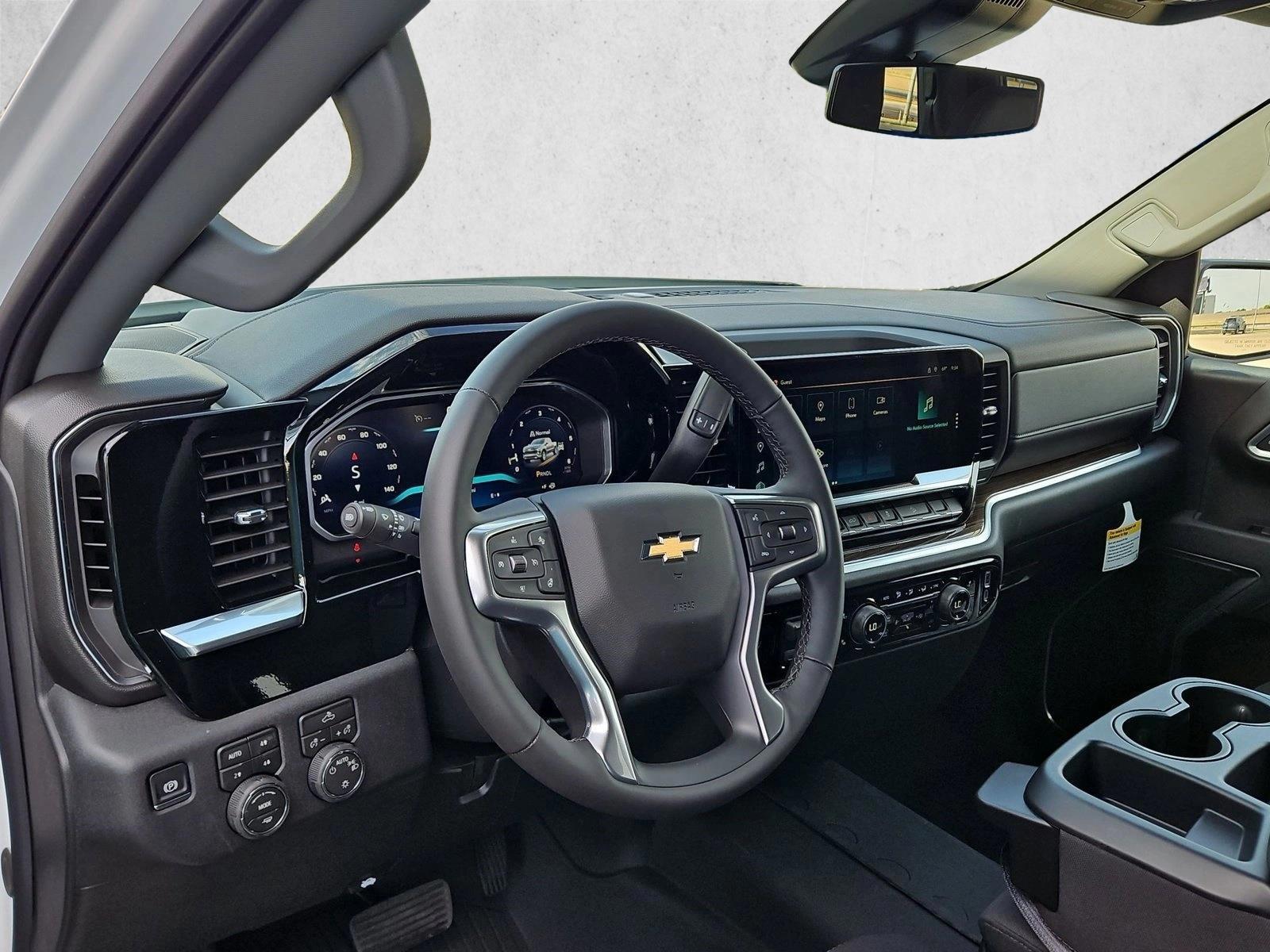 Thumbnail: 2026 Chevrolet Silverado 1500 - 3