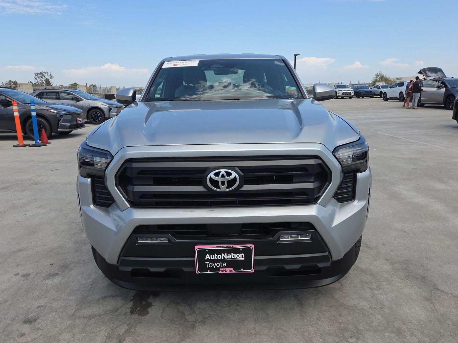 2025 Toyota Tacoma SR5 - Photo 2