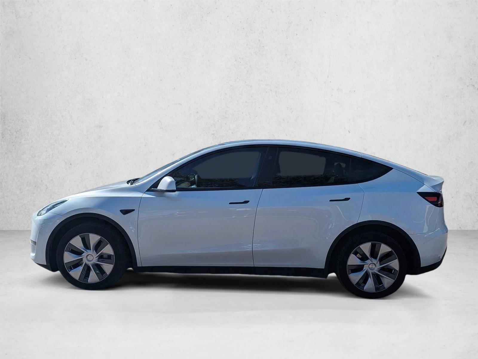 Thumbnail: 2024 Tesla Model Y - 2