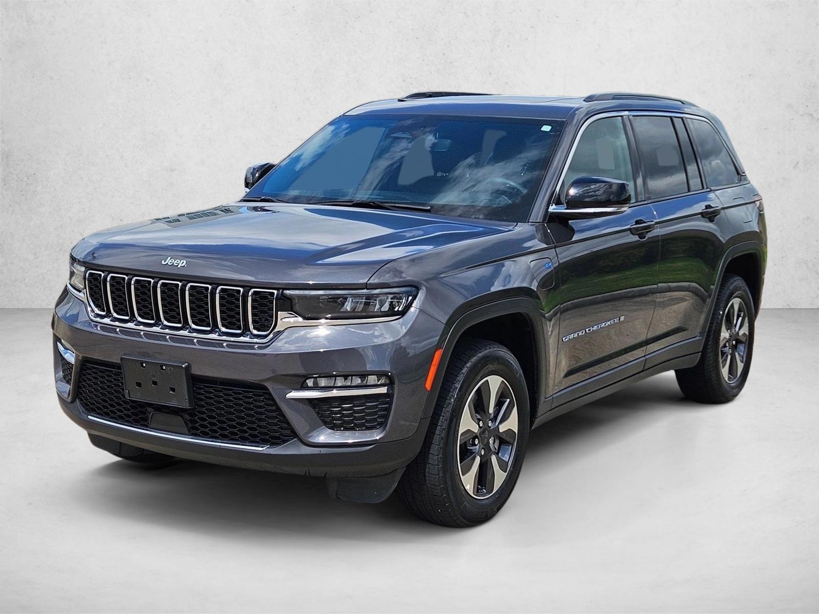 Thumbnail: 2024 Jeep Grand Cherokee - 1