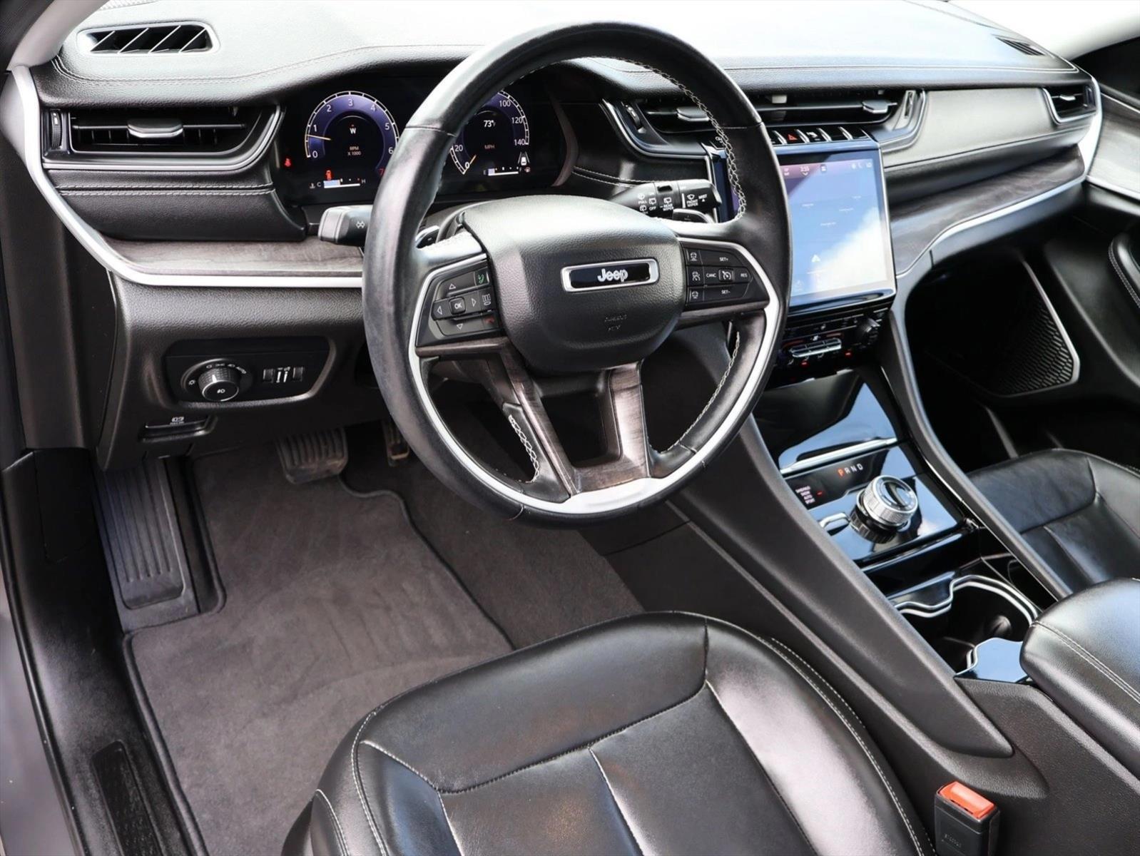 Thumbnail: 2022 Jeep Grand Cherokee L - 3